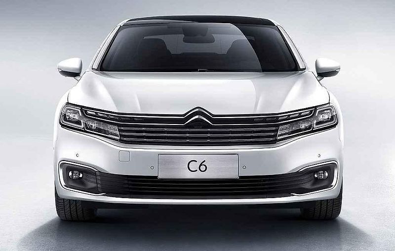 Citroën C6.