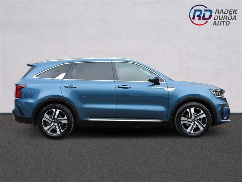 Kia Sorento 1,6 HEV  ČR,4x4,A/T,DPH,TOP - fotka 4 z 49