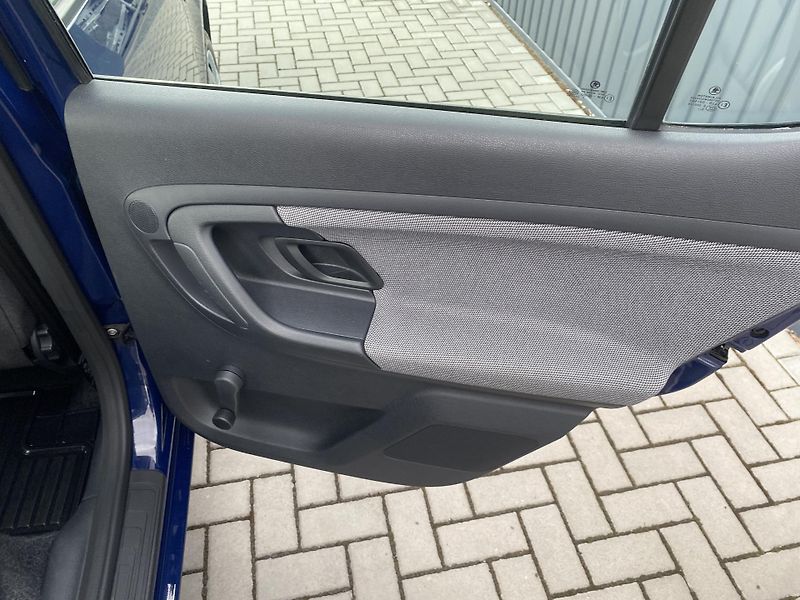 Škoda Fabia 1.2i 1x MAJ.- 84 000 KM - fotka 24 z 30