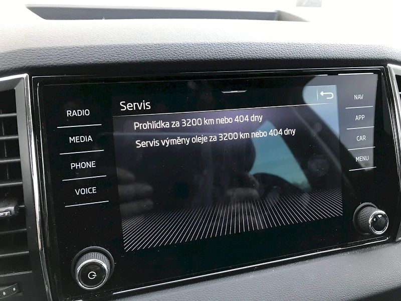 Škoda Karoq (2025) SEL TOP TS 110/1.5 A7F - fotka 25 z 29