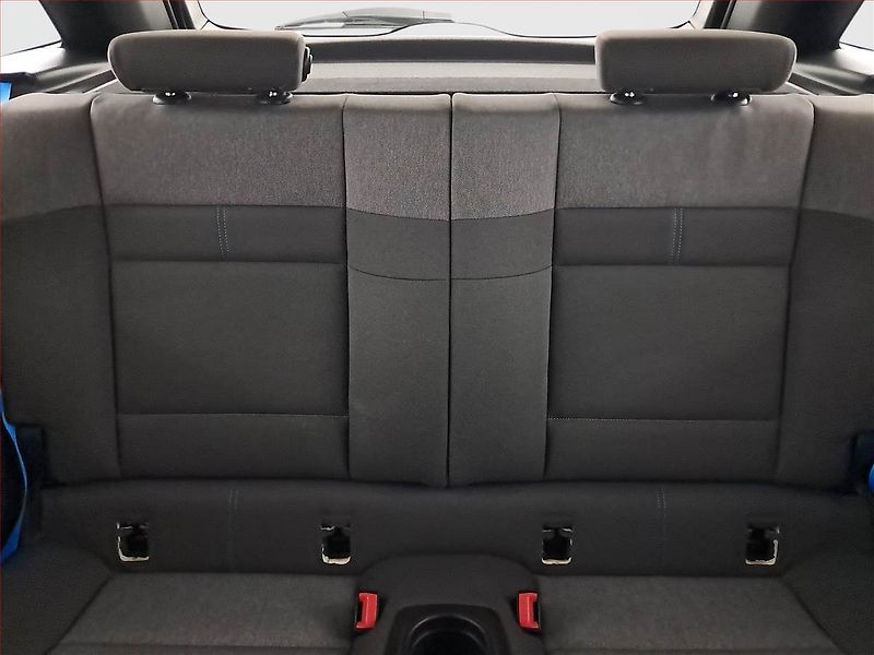BMW i3 (2019) 94Ah BEV, SoH 89% - fotka 10 z 19