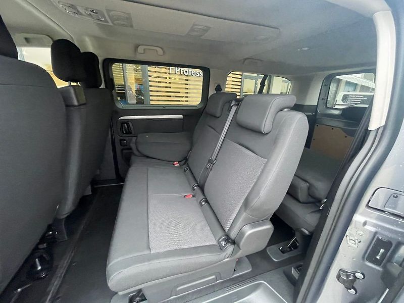 Toyota ProAce Verso 2.0D Automat L2 Business Comfo - fotka 22 z 30