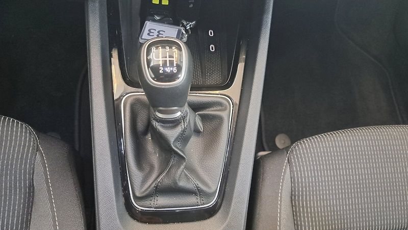 Škoda Octavia (2024) Ambition 1,5 TSI 110 kW - fotka 24 z 24