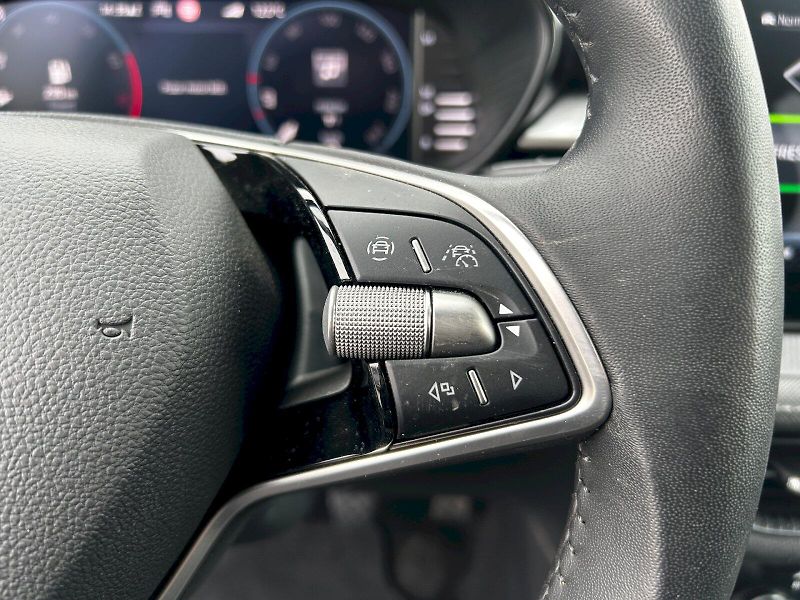Škoda Fabia (2024) 1.0 TSI 85kW MP6 Top Selection - fotka 7 z 35
