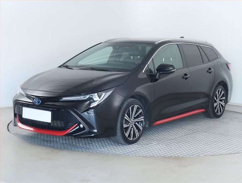 Toyota Corolla (2022) Style 1.8 Hybrid - fotka 2 z 17