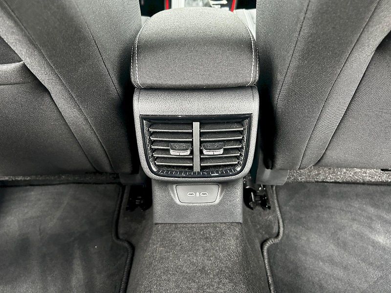 Škoda Fabia (2025) 1.5 TSI 110kW DSG Monte Carlo - fotka 29 z 35