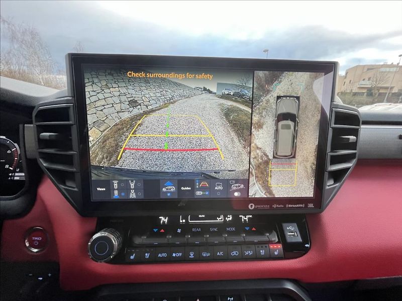 Toyota Sequoia 3,5i-Force MaxTTV6HEV TRD Pro - fotka 26 z 58