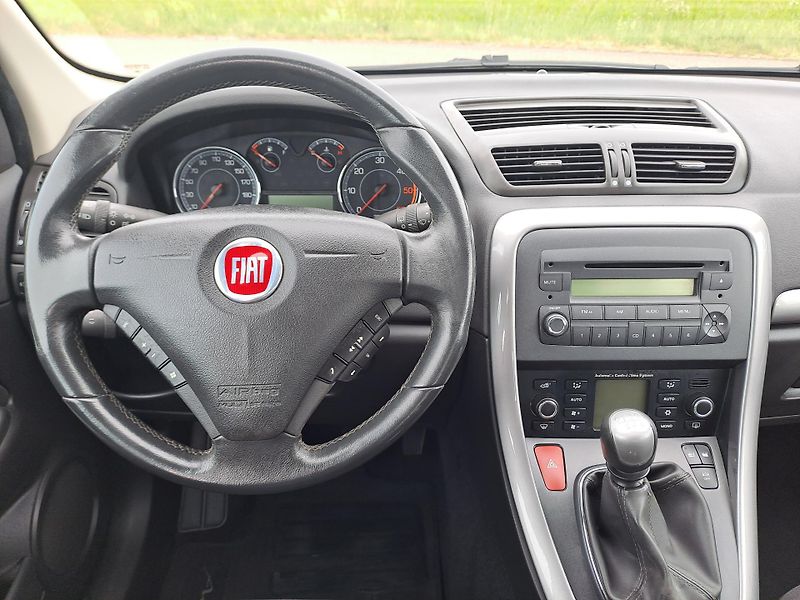 Fiat Croma (2010) 1.9 JTD KLIMA TAŽNÉ - fotka 17 z 31