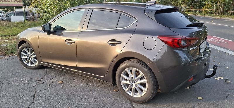 Mazda 3 2.0 88kw 1. majitel krásná - fotka 5 z 47