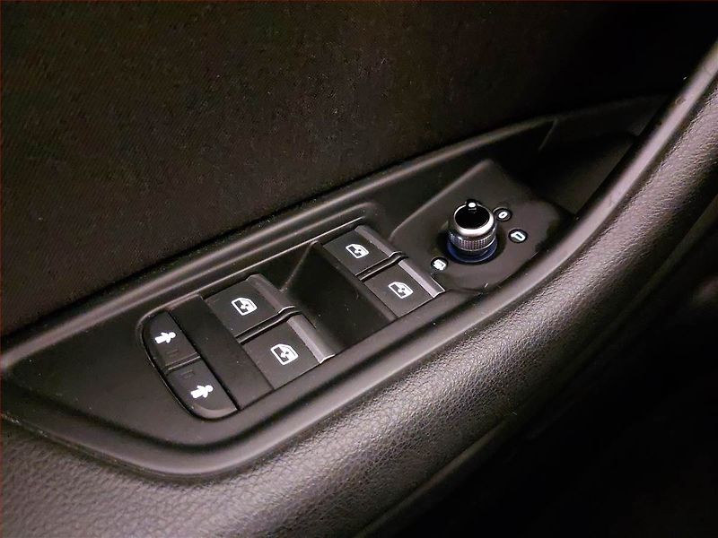 Audi A5 (2017) 2.0 TDI, Automat, Serv.kniha - fotka 21 z 24