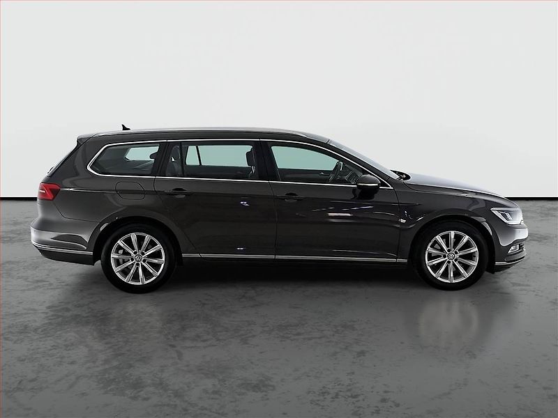 Volkswagen Passat (2017) 2.0 TDI, Automat, Serv.kniha - fotka 6 z 22