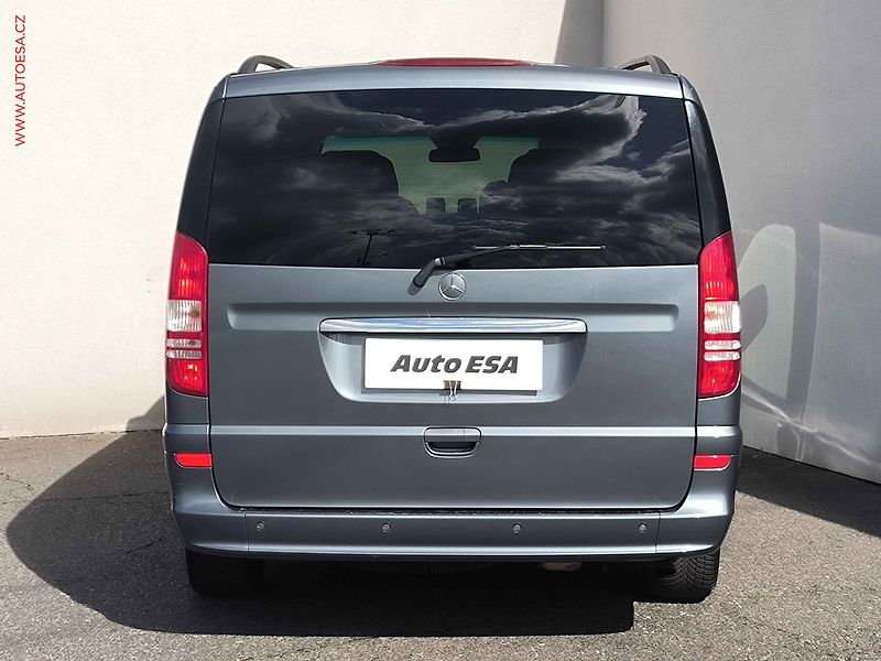 Mercedes-Benz Viano (2012) 3.0CDi L2, Trend, AT - fotka 5 z 22