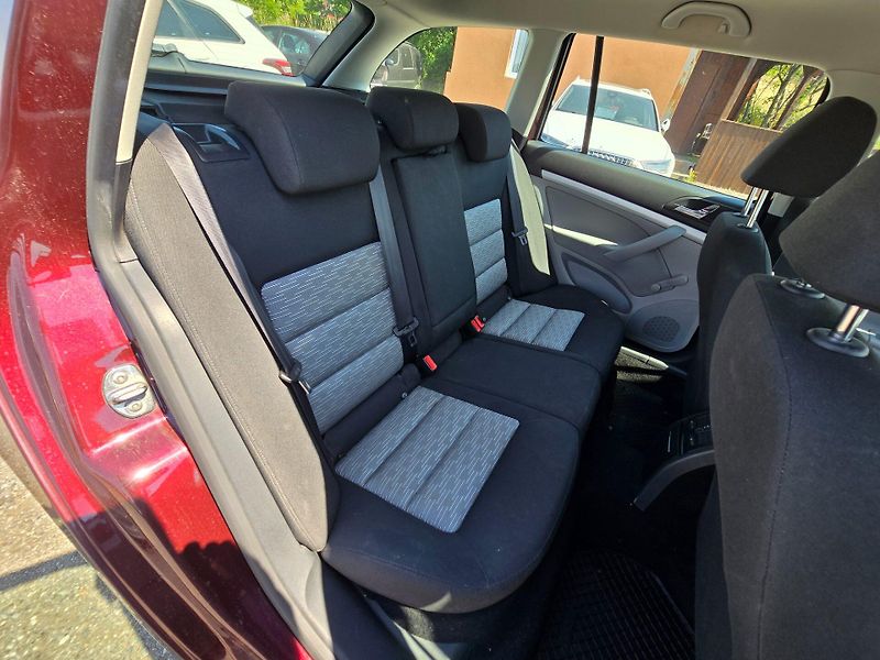 Škoda Octavia (2010) 1.8 Tsi 118kW DSG po servisu - fotka 19 z 22