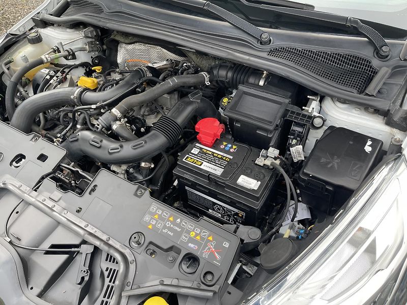 Renault Clio 0,9TCe 90Ps! LIMIT-NAVI-DPH-ČR - fotka 40 z 45