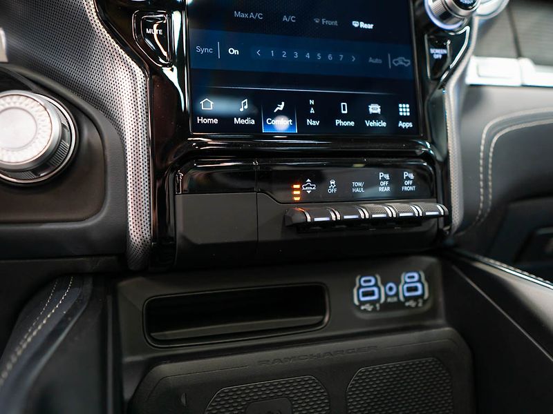Dodge RAM (2024) 5.7 Limited Elite Edition LPG - fotka 31 z 48