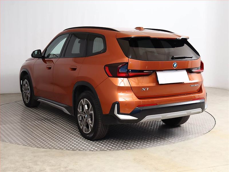 BMW X1 (2023) xDrive23d - fotka 4 z 19