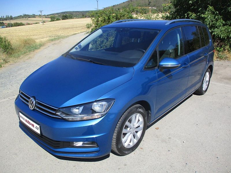 Volkswagen Touran (2016) 1.4TSi 110kW CLBMT 142tkm - fotka 2 z 47