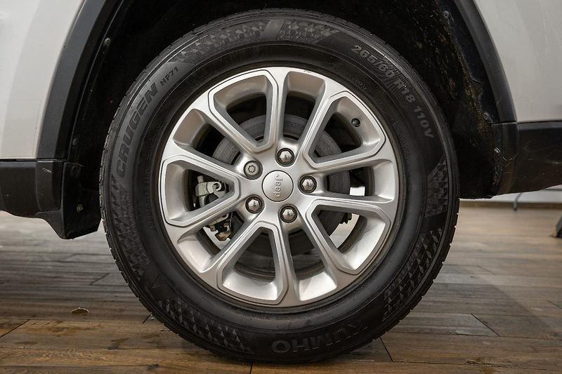 Jeep Grand Cherokee 3.6 V6 216 kW Laredo - fotka 28 z 29