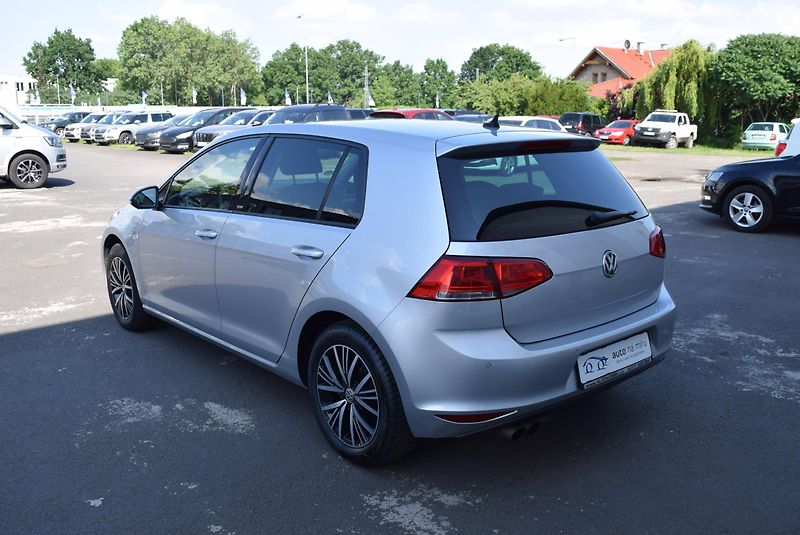 Volkswagen Golf (2016) 1.4TSI 92kw CLBMT WEBAS TAŽNÉ - fotka 12 z 50