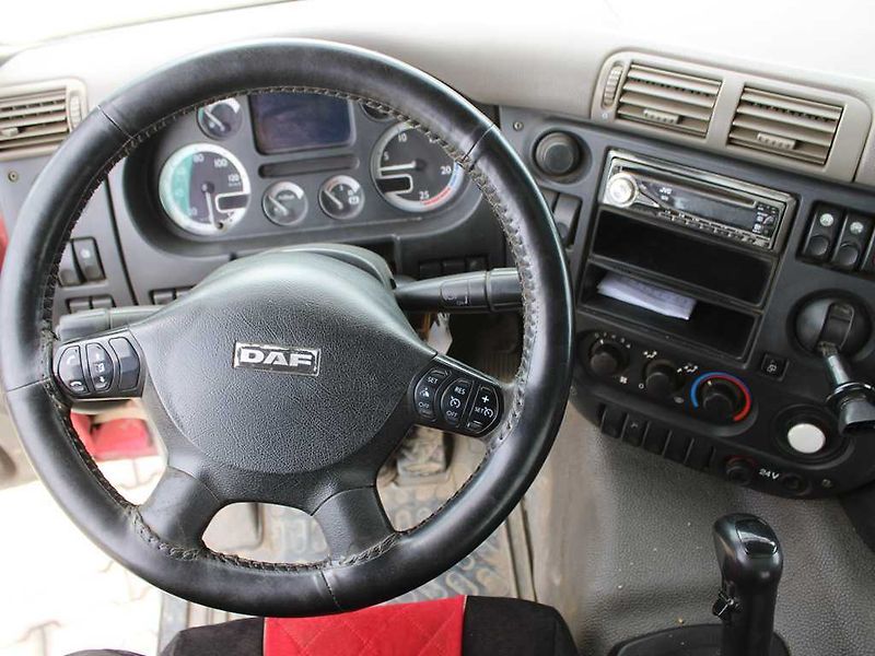 DAF CF 85.460, EURO 4, 8X4, TŘÍSTRANN - fotka 10 z 19