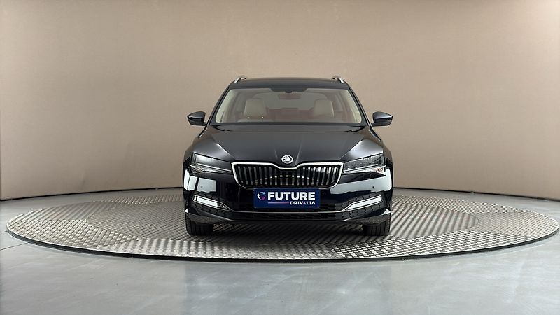 Škoda Superb 2.0 TDI DSG Style Combi - fotka 3 z 27