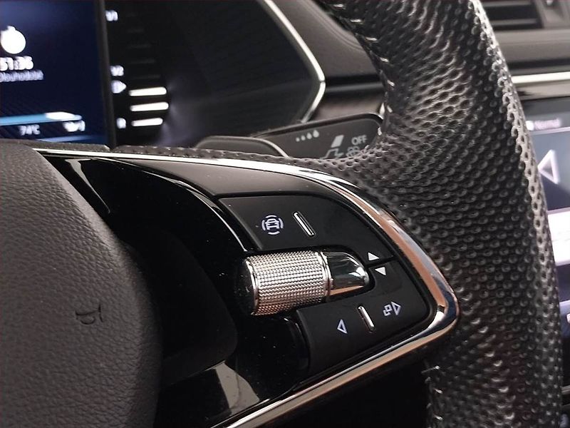 Škoda Superb (2022) Sportline 2.0 TDI - fotka 17 z 22