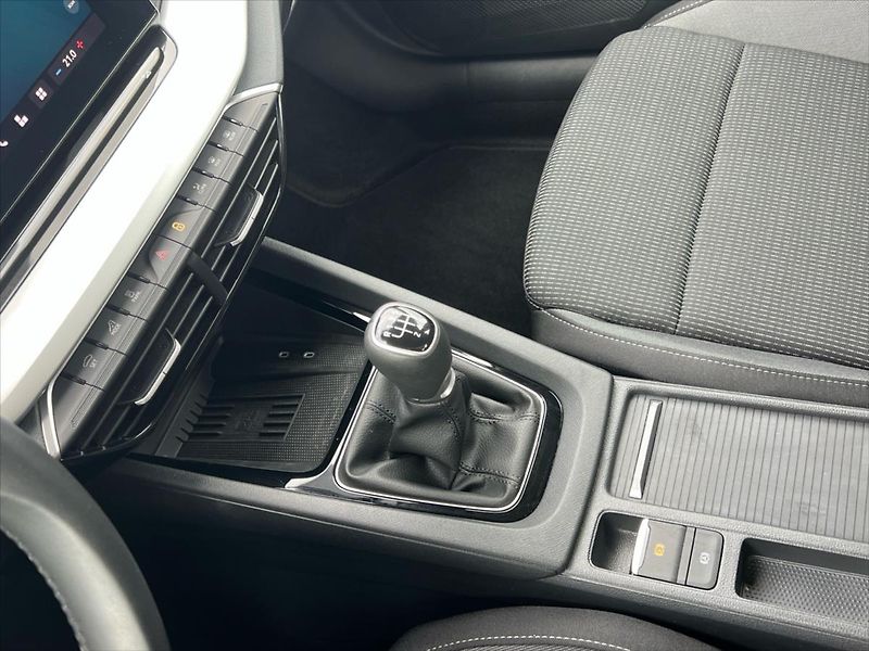 Škoda Octavia 1,5 TSi 85 kW SELECTION  IV. - fotka 18 z 26