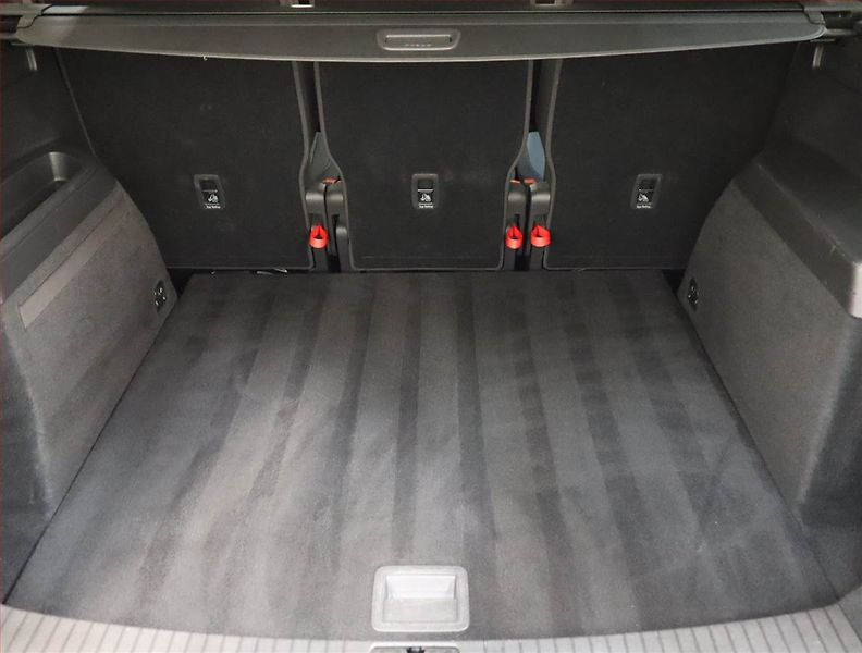 Volkswagen Touran (2018) Comfortline 1.6 TDI, Tempomat - fotka 14 z 17