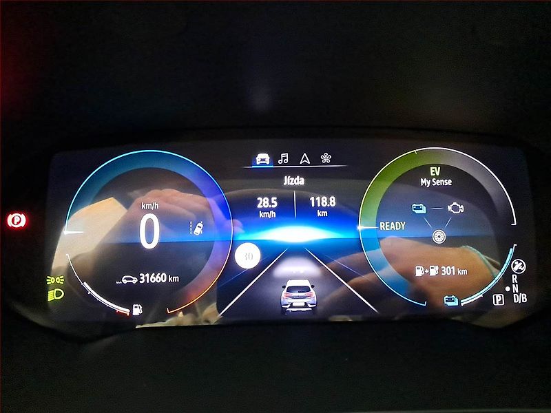 Renault Captur (2021) Intens E-Tech Plug-in, Automat - fotka 11 z 23