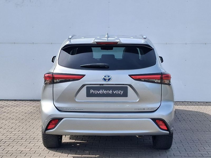Toyota Highlander 2.5 HSD e-CVT AWD Executive - fotka 9 z 29