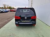 Volkswagen Touran Comfortline 1.2 TSI 7 míst - náhled 9