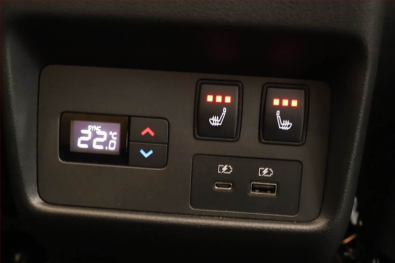 Nissan X-Trail (2024) 1.5 VC-T e-4orce - fotka 9 z 21