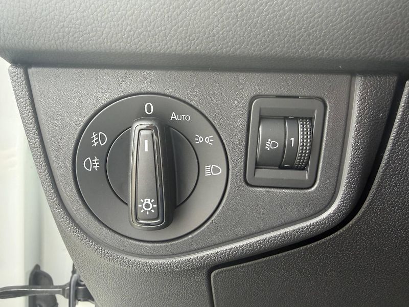 Volkswagen Polo (2025) People 5G 1,0TSi - fotka 19 z 25