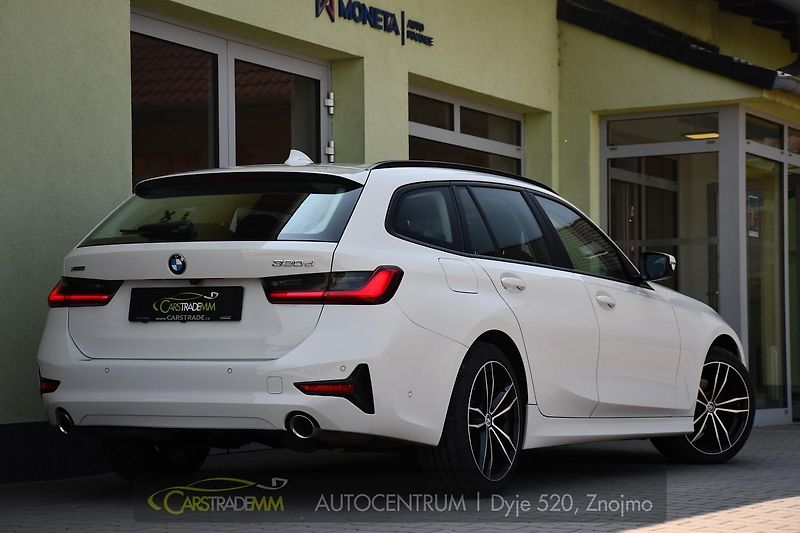 BMW Řada 3 320D xDrive 2xALU 1M ČR - fotka 6 z 54