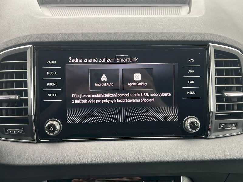 Škoda Karoq (2025) Top Selection 1.5TSi 110kW 6°m - fotka 28 z 31
