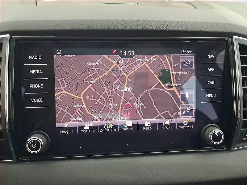 Škoda Karoq (2018) Ambition Plus 1.0 TSI, Navi - fotka 16 z 19