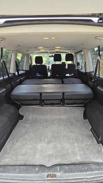 Volkswagen Caravelle (2018) - fotka 17 z 36