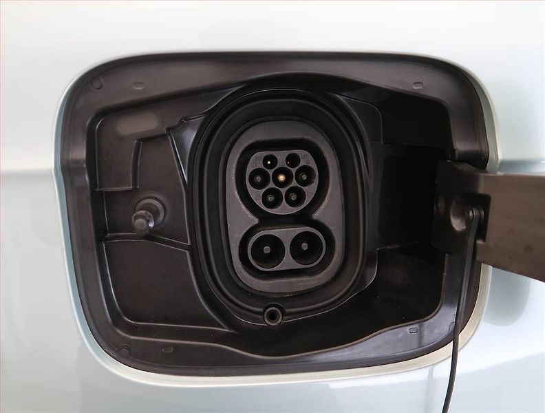 Škoda Enyaq (2021) iV 80 (82 kWh), SoH 90% - fotka 29 z 30