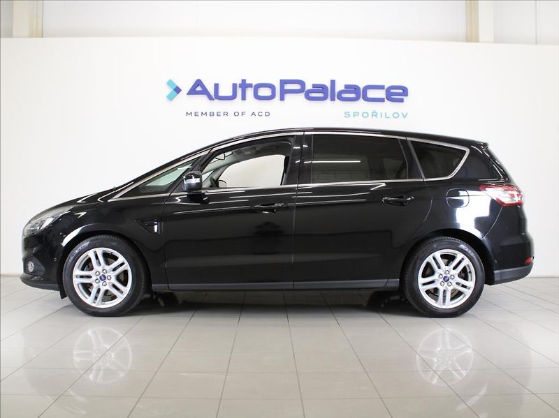 Ford S-MAX 2,0 TDCi 110kW Titanium Tažné - fotka 5 z 17