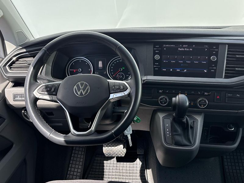Volkswagen Caravelle 4MOT DSG Long - fotka 18 z 26