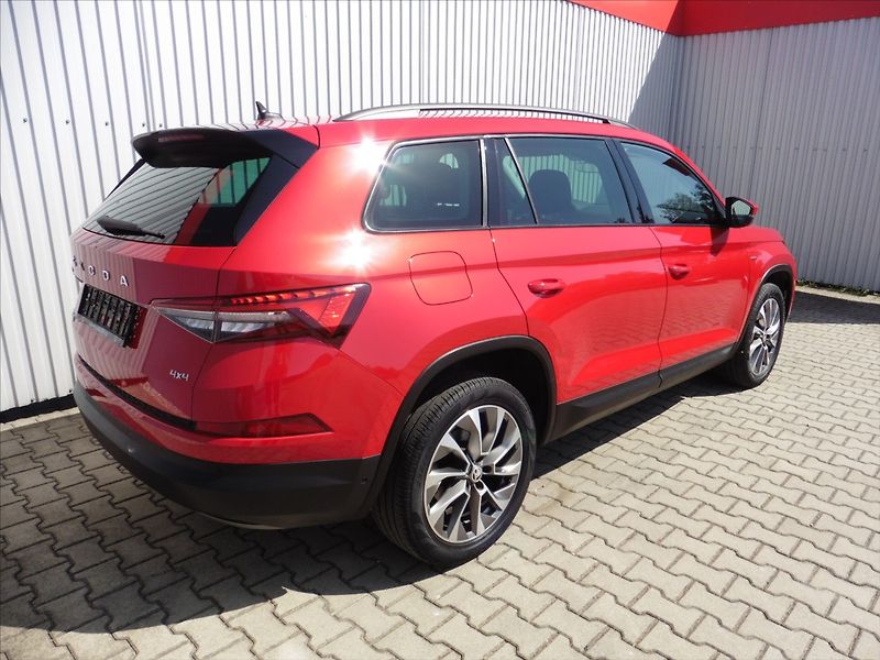 Škoda Kodiaq 2,0 TDI Style+ DSG 4x4 - fotka 4 z 22