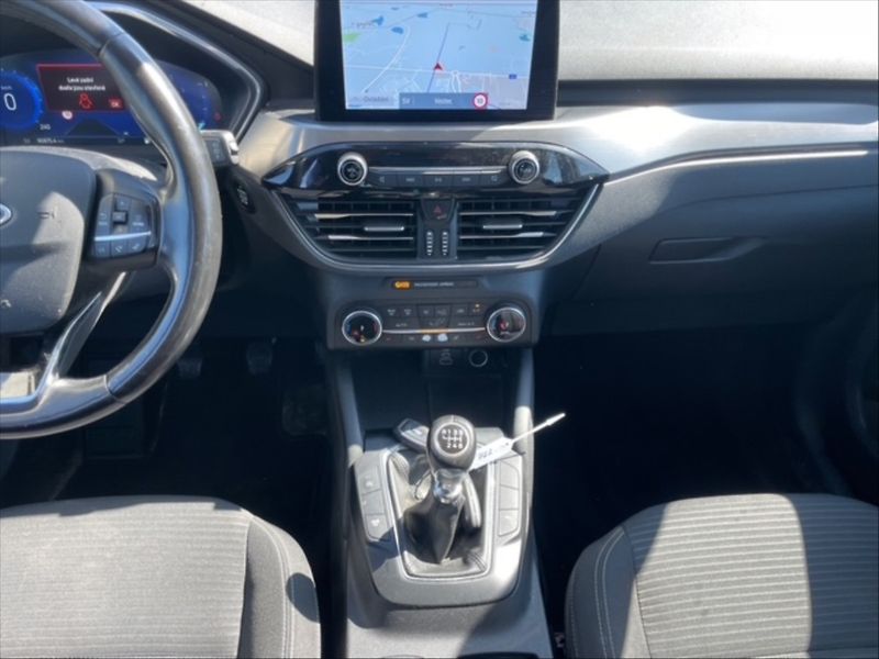 Ford Kuga 1,5 EB 110 Titanium - fotka 10 z 11