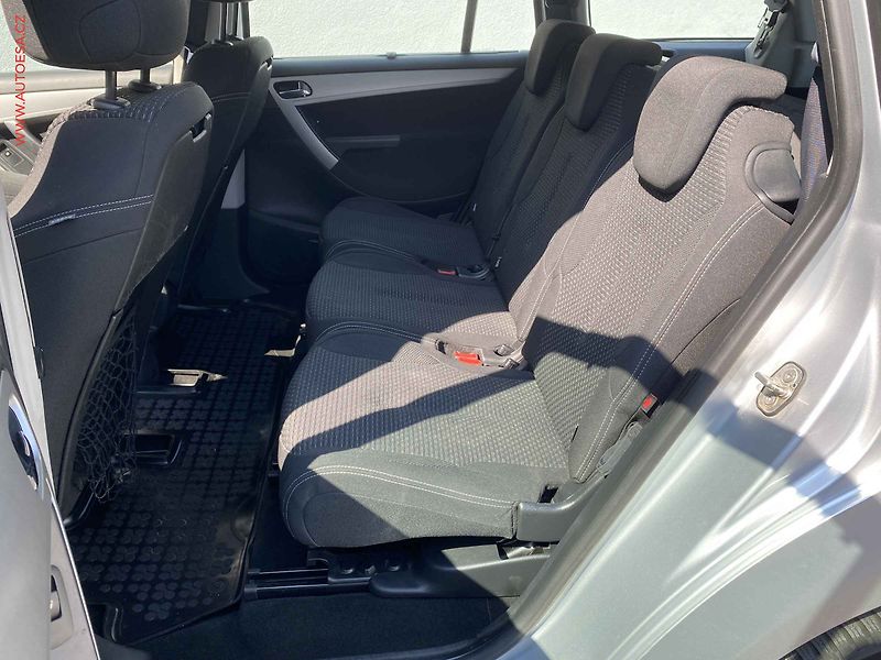 Citroën Grand C4 Picasso (2011) 1.6 HDi, AT, AC, temp - fotka 10 z 15