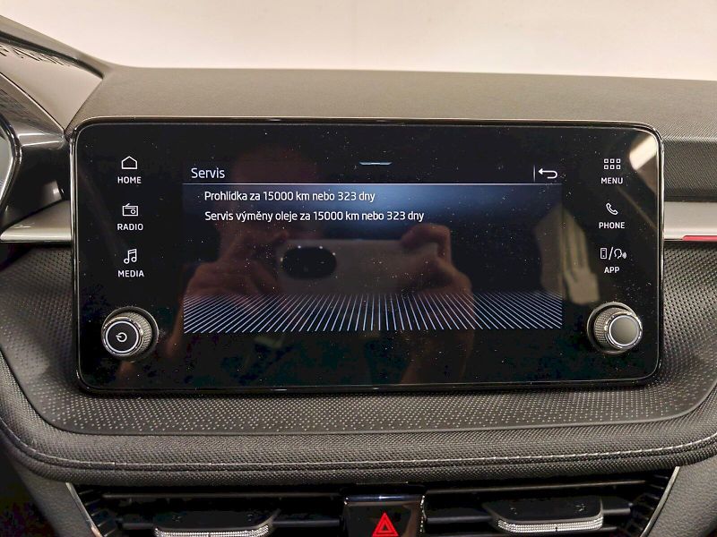 Škoda Fabia (2025) 1.0 TSI 85 kW Top Selection - fotka 14 z 26