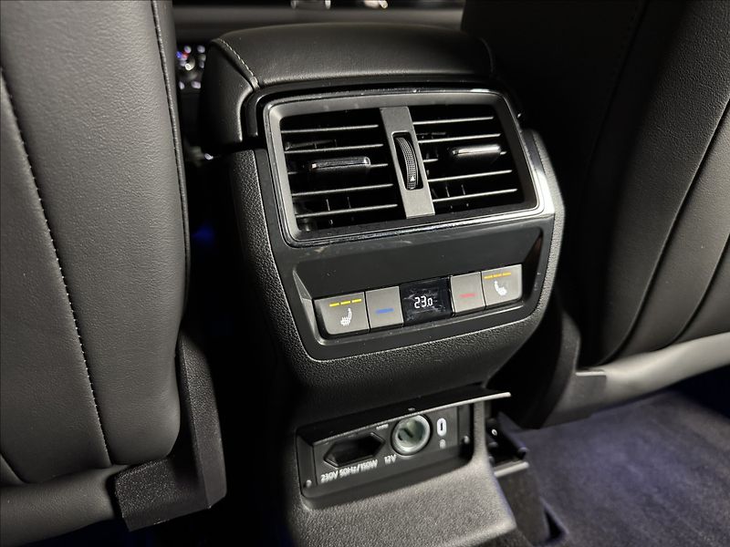 Škoda Kodiaq 2,0 TDi  DSG 4x4 L&K Virtual L - fotka 16 z 49