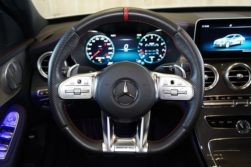 Mercedes-Benz Třídy C C43 AMG 4MATIC, Ventilace, HUD - fotka 24 z 47
