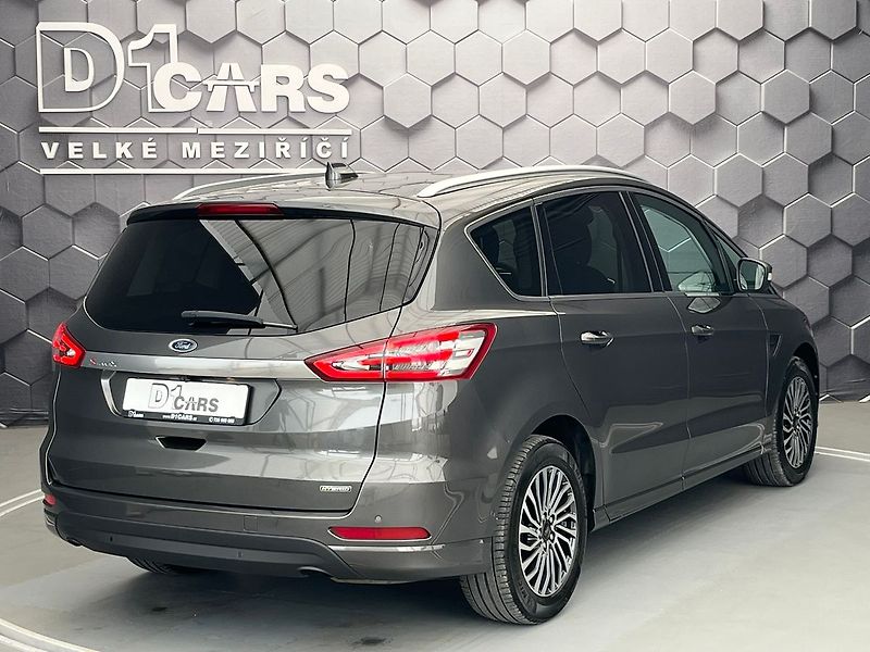 Ford S-MAX 2,5 HEV Titan. 7 míst ZAMLUVEN - fotka 4 z 65