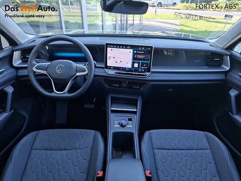 Volkswagen Tayron (2025) 2.0 TDI,142kW,DSG,4x4,Matrix,T - fotka 8 z 31