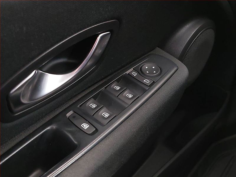 Renault Mégane (2011) 1.6 16V, LPG, Tempomat - fotka 14 z 14