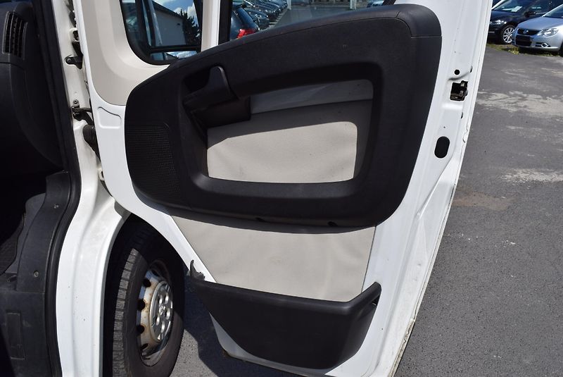 Peugeot Boxer (2015) 2.2HDI 96kw VALNÍK NAVI AC - fotka 33 z 35